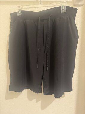 Men's Black Lululemon drawstring shorts/No tag